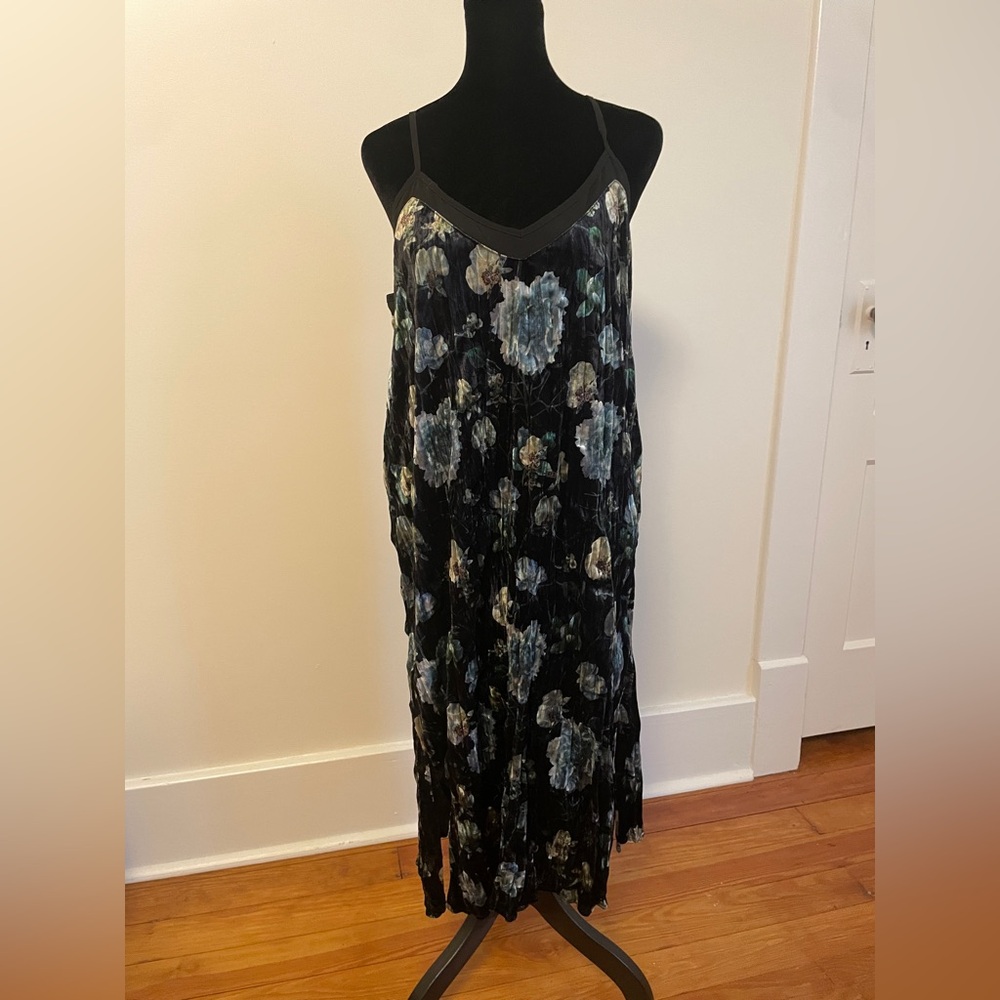 Mystree floral midi dress